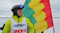 На льду Киевского моря впервые прошел экстремальный марафон