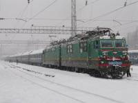 Из-за непогоды прибытие поездов в Киев существенно задерживается