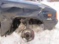 На Полтавщине «Опель» решил проскочить перед тепловозом. Не успел…