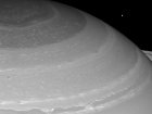 «Кассини» удалось сделать невероятный снимок спутника Сатурна