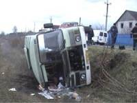 На Черкасщине автобус слетел в кювет. Пострадали 4 человека