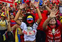 Вот так в Венесуэле проходит предвыборная кампания. Больше похоже на карнавал