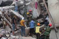 Число жертв обрушения здания в Бангладеш увеличилось до 323 человек. 650 человек числятся пропавшими без вести