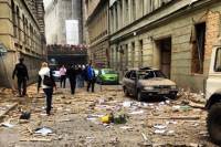 В центре Праги прогремел мощный взрыв. Разрушено здание, под завалами которого могут находиться люди