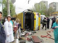 Серьезное ДТП в Мариуполе, в результате которого пострадали 26 человек