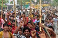 Рабочие Бангладеш требуют казнить руководство фабрики, на которой погибли более 400 человек