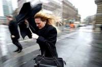 Природа продолжает с нами играть. На Западной Украине объявлено штормовое предупреждение