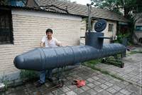 Чего только не бывает в жизни. Китаец в собственном дворе умудрился собрать… подводную лодку