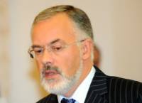 У Табачника заявили, что план по реформам выполнят, а если нужно, то и перевыполнят