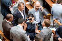 Блокирование парламента в режиме «вась-вась» и «шуры-муры»