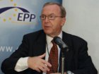 Президент Европейской народной партии тоже не преминул «засветиться» на съезде «Батькивщины»