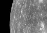 Пораскинув мозгами, ученые пришли к выводу, что поверхность Меркурия значительно моложе самой планеты