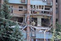 В луганской многоэтажке взорвался газ, обрушены перекрытия двух этажей. Есть погибший и раненые
