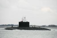 Российские специалисты, прибывшие на место взрыва подводной лодки в Индии, не выходят на связь