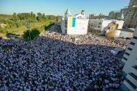 Тысячи греко-католиков съехались в Киев на освящение Патриаршего собора УГКЦ