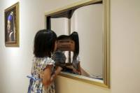 В Токио открылась выставка, на которой детям разрешают… рисовать на картинах