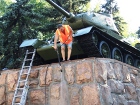 К приезду Януковича Донецк очистили от припаркованных автомобилей и грязных памятников