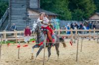 Вот это - зрелище. В «Парке Киевская Русь» состоялся Международный турнир конных лучников