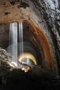 В Итали под дворцом римского императора Адриана обнаружили обширную сеть тоннелей