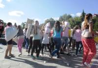 Бой, после которого не бывает ни синяков, ни ссадин. В Луцке прошла «подушечная баталия»