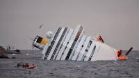 Пассажирка лайнера Costa Concordia отрицает связь с капитаном Скеттино