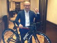 Кернес похвастался своей новой дорогой игрушкой – велосипед за 12 тысяч баксов
