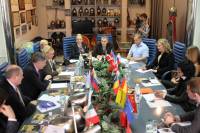 Киев готовится к.... международному параду сказок