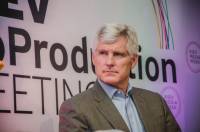 Эксперт: Сегодня у телевизора уже не собирается вся семья, а практически у каждого члена семьи есть свой доступ к телевидению