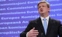 Фюле уверяет, что Украине не угрожает дефолт из-за ассоциации