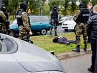 Среди бела дня «Беркут» в Запорожье провел спецоперацию по освобождению заложника