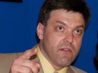 Тягнибок утверждает, что не успел Левченко зарегистрироваться кандидатом в народные депутаты, как его уже вызвали на допрос