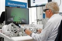 То ли прорыв в медицине, то ли фантастика. Немец утверждает, что придумал штуковину для… дистанционных операций на бьющемся сердце