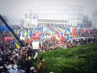 Один день из жизни столичного Евромайдана. Фоторепортаж с места событий