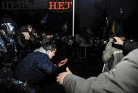 Сегодняшний Евромайдан глазами фотографов. Часть 3 (детализация драки)