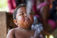Самый маленький курильщик в мире бросил эту вредную привычку. Теперь у него новая проблема