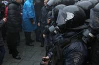 Милиция оттеснила митингующих, пытавшихся пройти от Верховной Рады к Кабинету министров