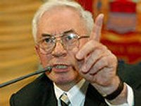 Смелый Азаров вместо отставки призвал Яценюка взять ответственность на себя