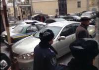 Заставь дурака Богу молиться… Из-за молебна с Януковичем милиция заперла киевлян в собственных домах