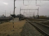 На Львовщине отчаянные «Жигули» на четверть часа задержали трускавецкую электричку