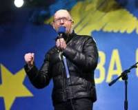 Яценюк: Мы должны мирным протестом добиться наших требований