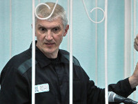 Пока в Украине массово арестовывают активистов, в России на свободу вышел партнер Ходорковского