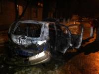 В Киеве массово горят автомобили.  Уже пострадали активисты Автомайдана, журналист и сотрудница посольства