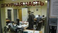 В Москве вооруженный мужчина взял в заложники школьников. Погибли полицейский и учитель