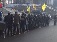 Активисты Евромайдана дружными колоннами подтягиваются к Верховной Раде