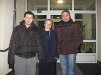 Парень, которому в Украинском доме оторвало руку, выехал на лечение в Польшу