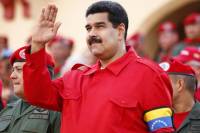 Президент Венесуэлы выгнал из страны троих американских дипломатов