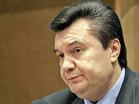 Янукович инициирует возвращение Конституции 2004 года, досрочные выборы и формирование правительства национального доверия