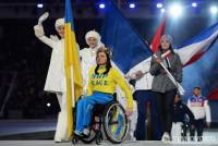 Нашу спортсменку пытались не допустить на церемонию закрытия Паралимпиады… из-за украинского венка и наклейки «мир» на одежде