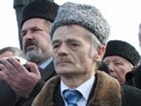 Джемилев отрицает, что из Крыма идет массовый отток жителей