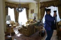 «Скромный» домик, в котором живет Тимошенко. Фоторепортаж с места событий